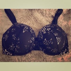 Victoria’s Secret push up bra